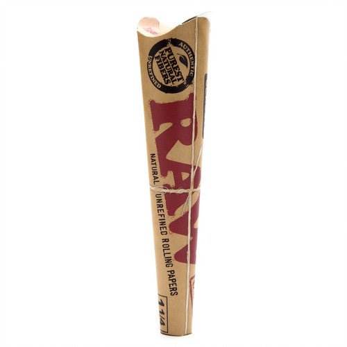 Raw Classic 1 1/4 Pre-Rolled Cones 6 Pack - Bong Empire